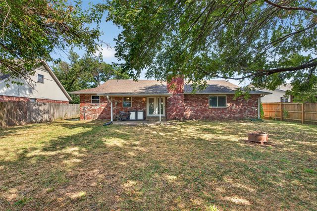 2316 S 101st East Place, Tulsa, OK 74129