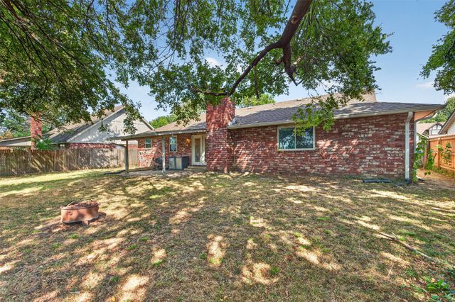 2316 S 101st East Place, Tulsa, OK 74129