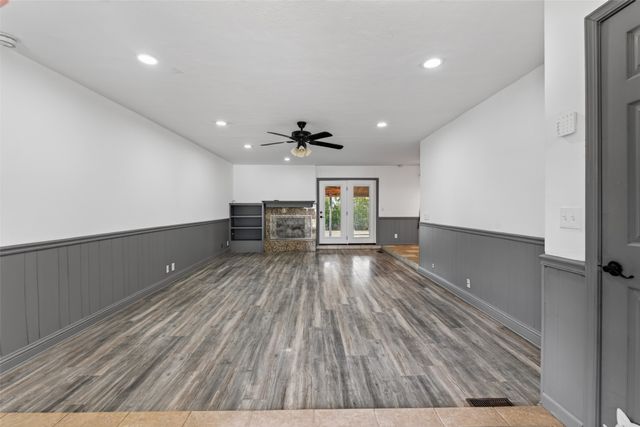 2316 S 101st East Place, Tulsa, OK 74129