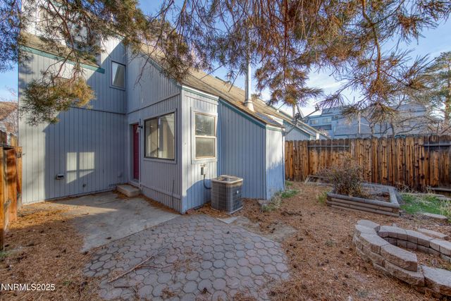 2545 Garfield Drive, Sparks, NV 89431
