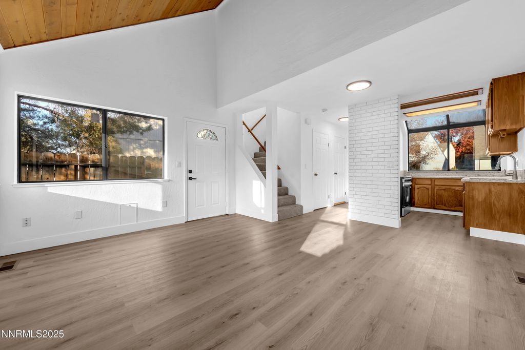 2545 Garfield Drive, Sparks, NV 89431