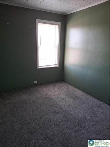 2422 Freemansburg Avenue, Northampton Boro, PA 18042