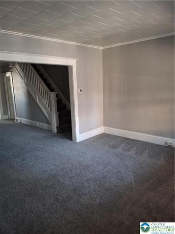 2422 Freemansburg Avenue, Northampton Boro, PA 18042