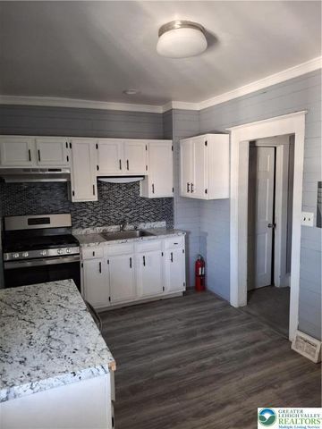 2422 Freemansburg Avenue, Northampton Boro, PA 18042