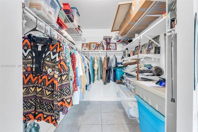 29964 SW 158th Pl, Homestead, FL 33033