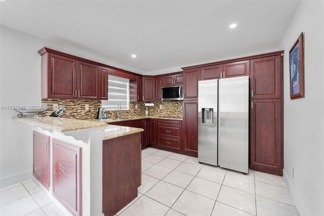 29964 SW 158th Pl, Homestead, FL 33033