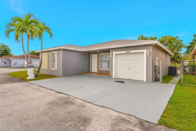 29964 SW 158th Pl, Homestead, FL 33033