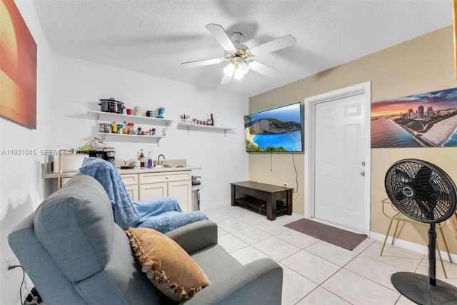 29964 SW 158th Pl, Homestead, FL 33033