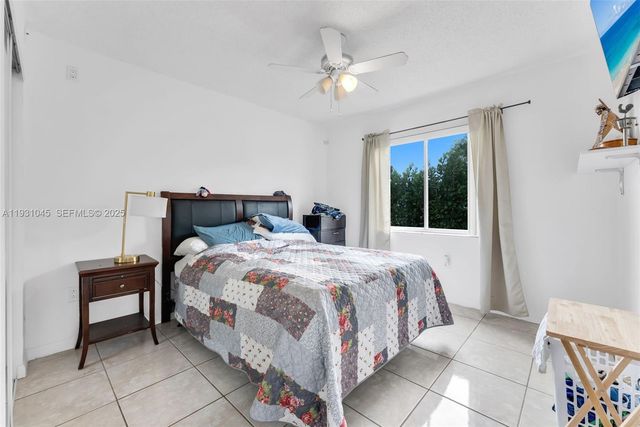 29964 SW 158th Pl, Homestead, FL 33033