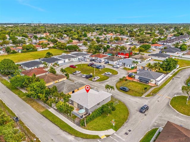 29964 SW 158th Pl, Homestead, FL 33033