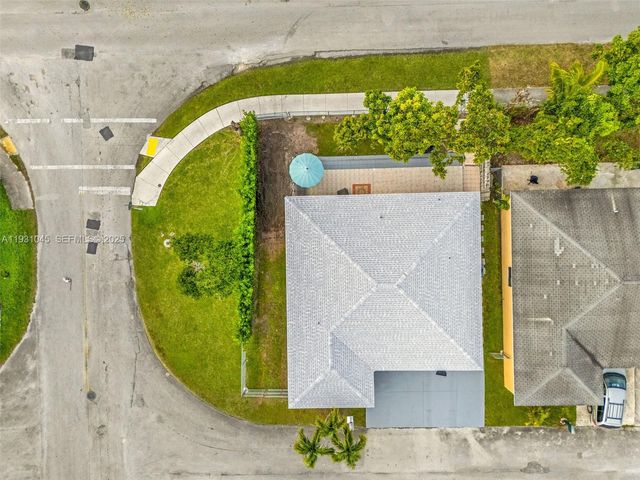 29964 SW 158th Pl, Homestead, FL 33033