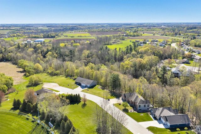 531 DIAMOND RIDGE CIRCLE, Denmark, WI 54208