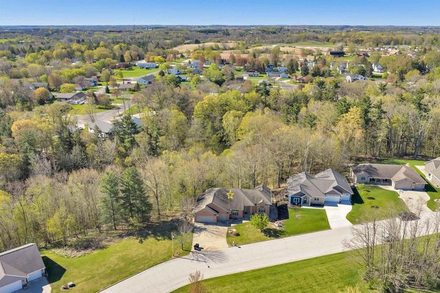 531 DIAMOND RIDGE CIRCLE, Denmark, WI 54208