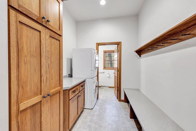 531 DIAMOND RIDGE CIRCLE, Denmark, WI 54208