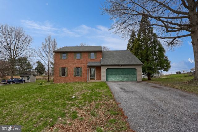 1001 REBECCA DR, Lititz, PA 17543