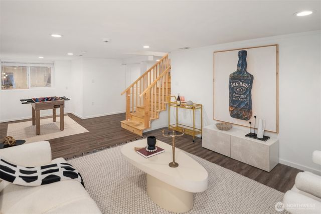 7506 16th Avenue NW, Seattle, WA 98117