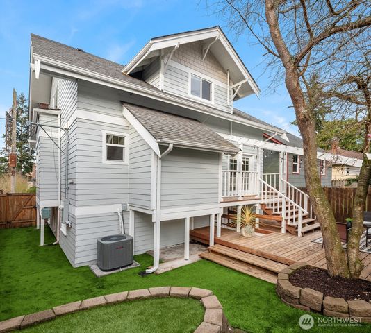7506 16th Avenue NW, Seattle, WA 98117