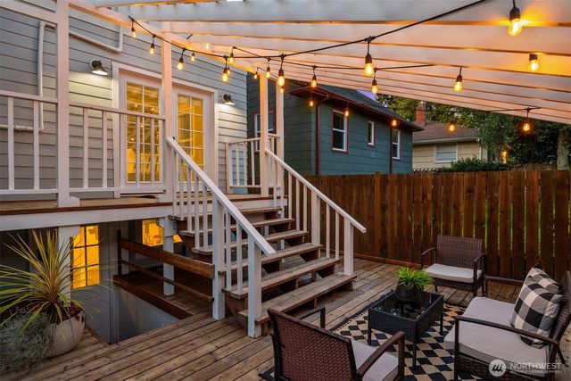 7506 16th Avenue NW, Seattle, WA 98117