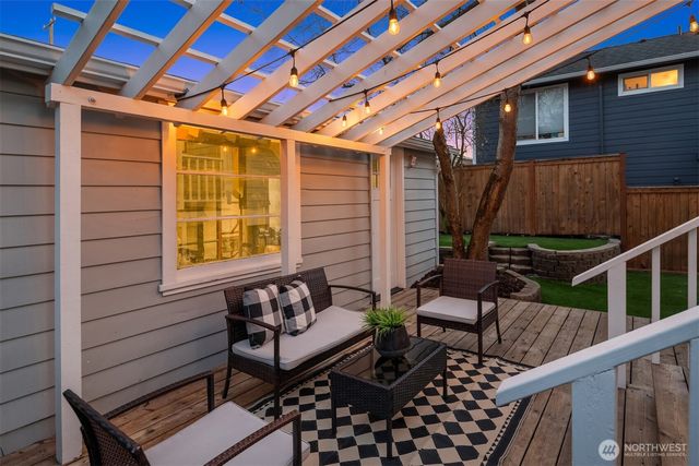 7506 16th Avenue NW, Seattle, WA 98117