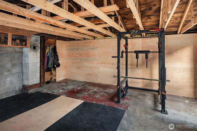 7506 16th Avenue NW, Seattle, WA 98117