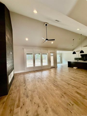 20 Realeza Court, Hot Springs Village, AR 71909