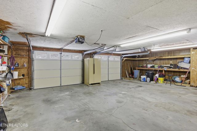 5707 Daniels Rd, Knoxville, TN 37938