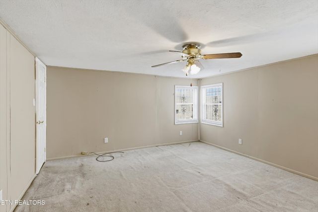 5707 Daniels Rd, Knoxville, TN 37938