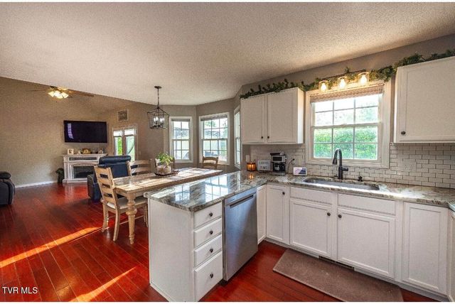 2333 Louita Avenue, Kingsport, TN 37660