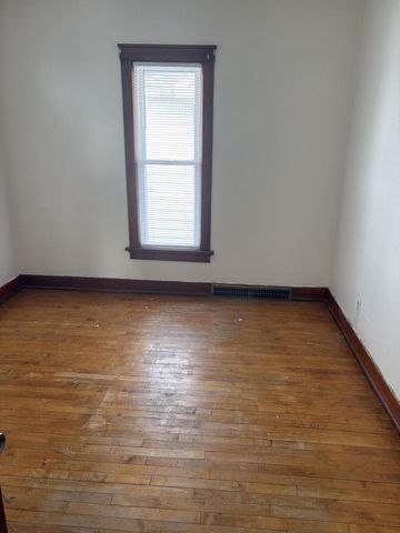 417 N 5th STREET, Manitowoc, WI 54220