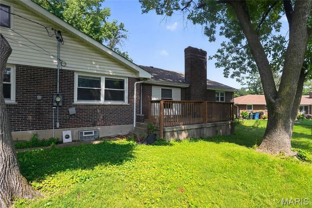 550 Monceau Drive, Ferguson, MO 63135