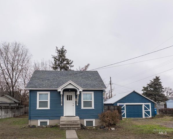 212 E Washington Ave, Nampa, ID 83686