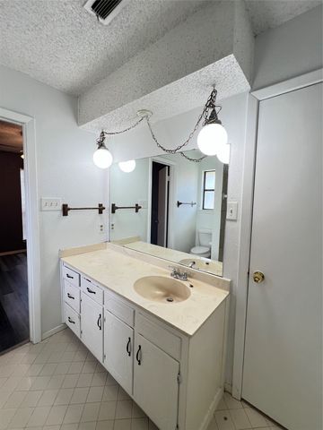 6403 San Juan Avenue, Fort Worth, TX 76133