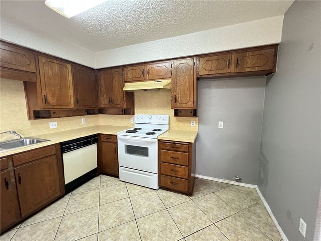 6403 San Juan Avenue, Fort Worth, TX 76133