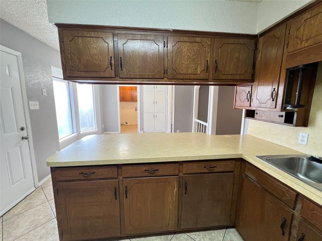 6403 San Juan Avenue, Fort Worth, TX 76133