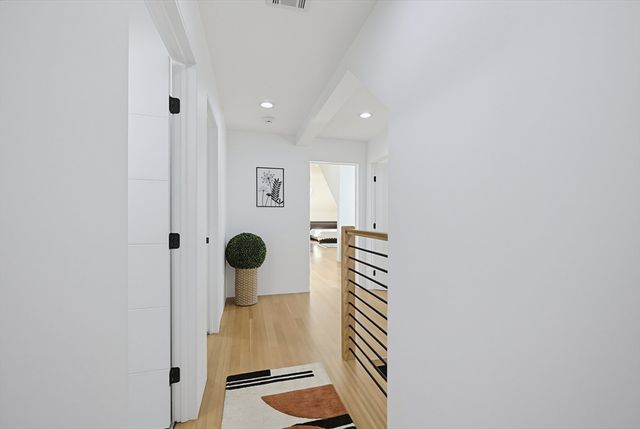 2 Vine St, Wrentham, MA 02093