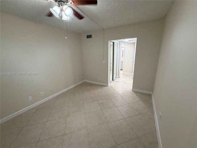 220 SW 9th Ave 402, Hallandale Beach, FL 33009