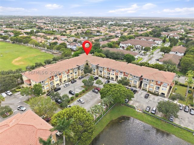 10870 NW 88th Ter 214, Doral, FL 33178