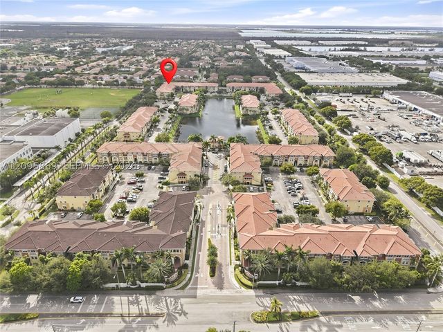 10870 NW 88th Ter 214, Doral, FL 33178