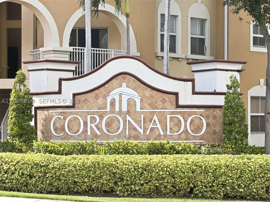 10870 NW 88th Ter 214, Doral, FL 33178