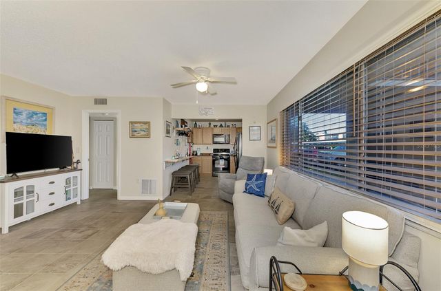 4460 IRONWOOD CIRCLE 102A, Bradenton, FL 34209