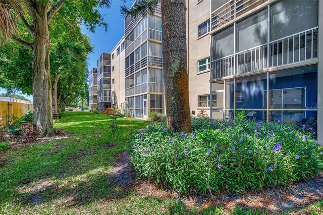 4460 IRONWOOD CIRCLE 102A, Bradenton, FL 34209