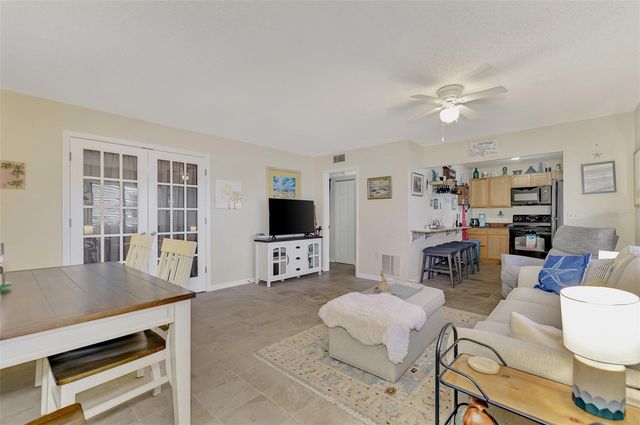 4460 IRONWOOD CIRCLE 102A, Bradenton, FL 34209