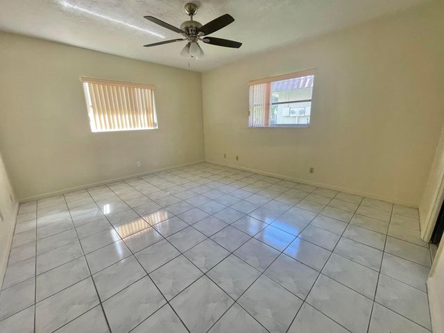 7112 NW 78TH Avenue, Tamarac, FL 33321