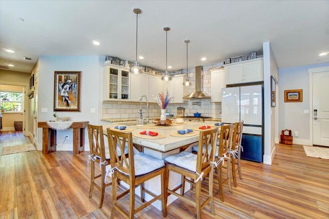 933 Monica Way, Placerville, CA 95667