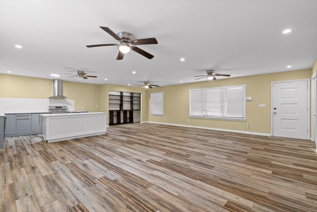 8619 Igou Gap Road, Chattanooga, TN 37421