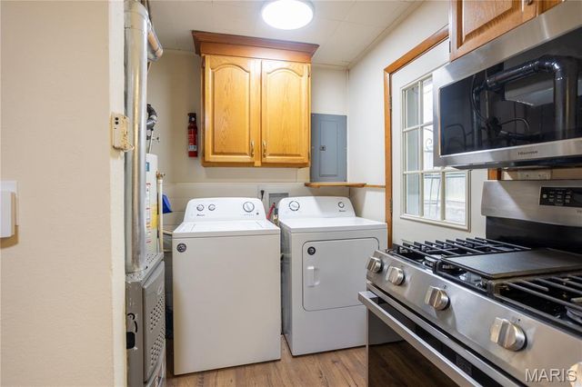 1114 N 5th Street, Festus, MO 63028