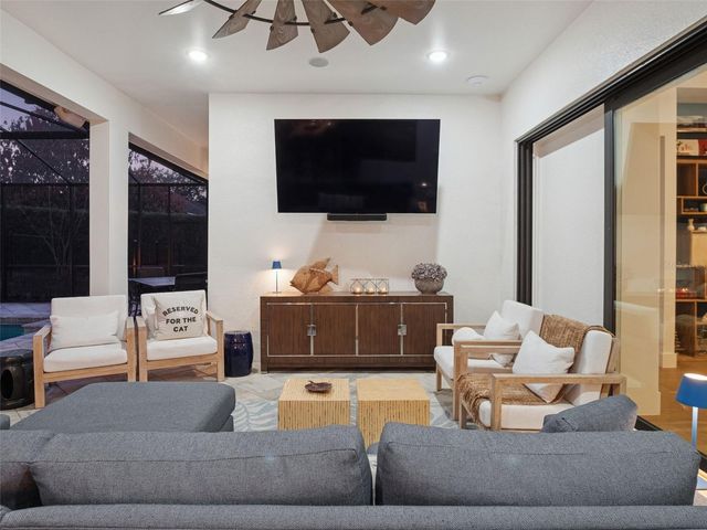 16922 APOPKA SPRINGS BOULEVARD, Montverde, FL 34756