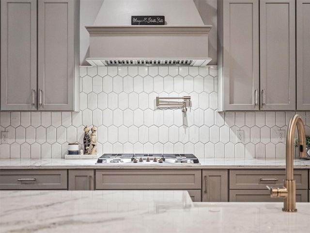 16922 APOPKA SPRINGS BOULEVARD, Montverde, FL 34756