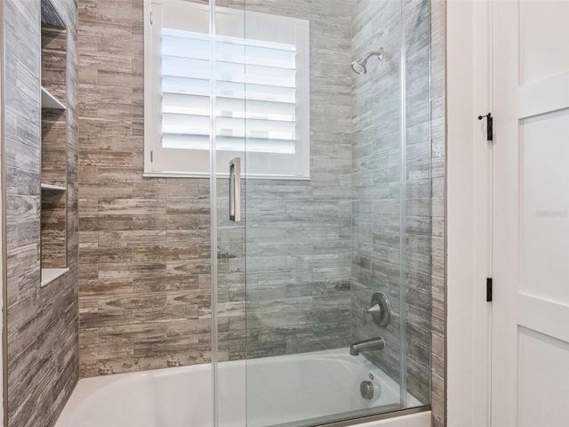 16922 APOPKA SPRINGS BOULEVARD, Montverde, FL 34756