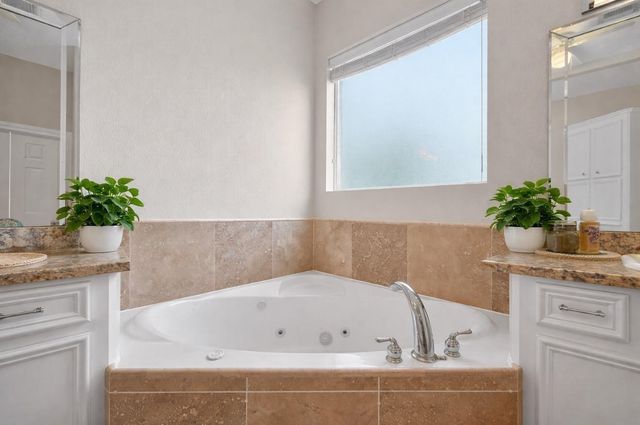 31810 Edgewater Drive, Magnolia, TX 77354